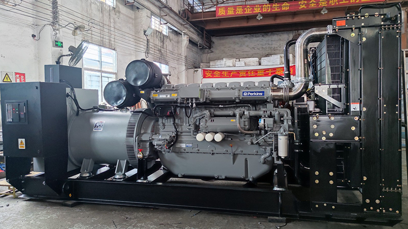 2 groupes électrogènes de secours de 1250 kVA pour un centre commercial en Thaïlande