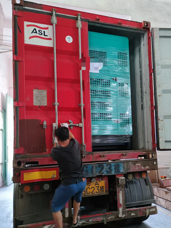 Groupe électrogène silencieux de secours de 480 kVA pour une ferme en Thaïlande