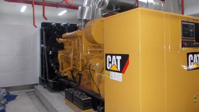 Groupe électrogène Caterpillar - propulsé par moteur diesel Caterpillar 160 - 200kW
